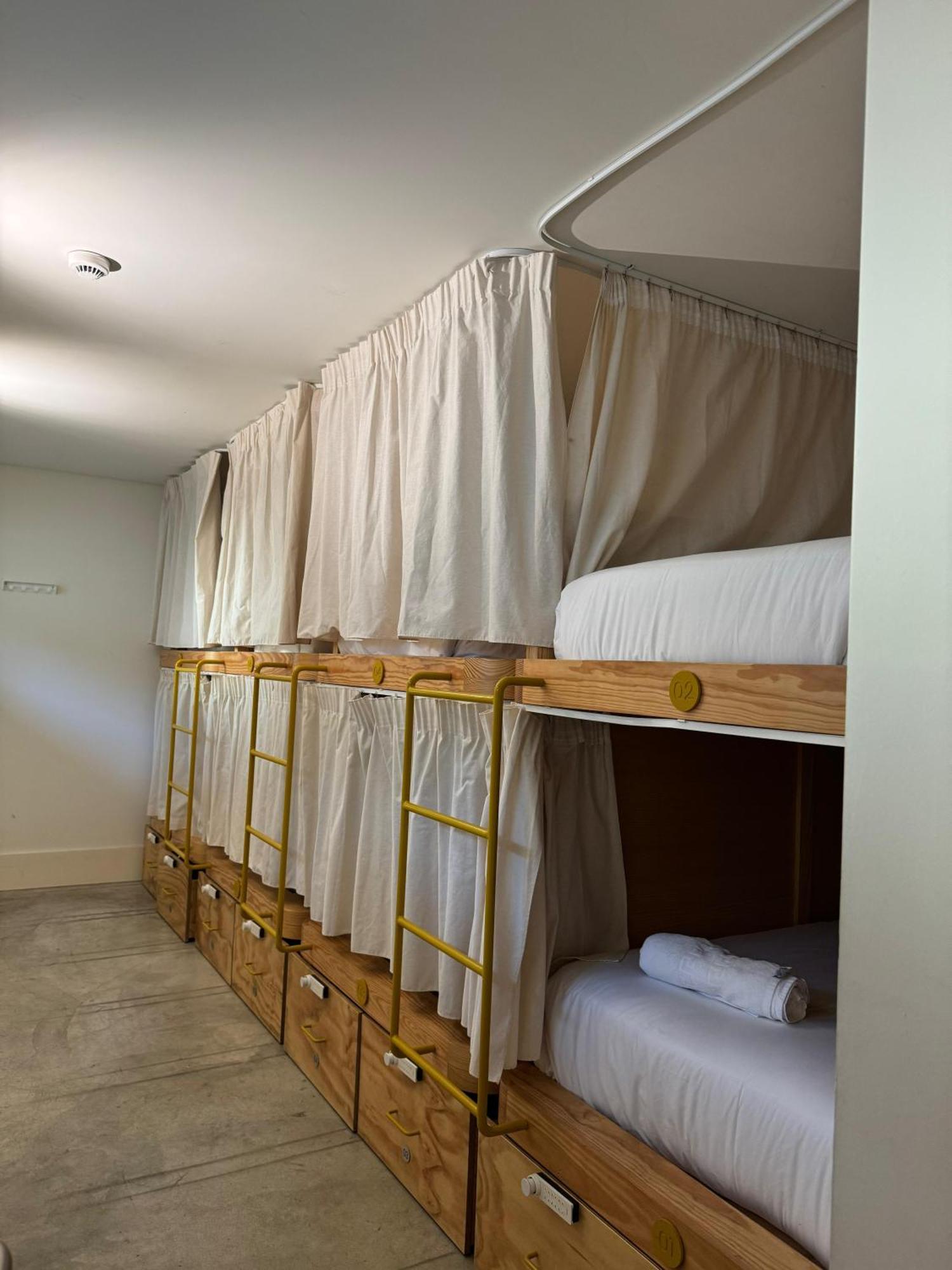 Surf & Sea Suites ปาเรจิ ภายนอก รูปภาพ